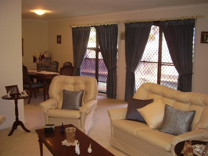 10 Booral Street, Sunnybank Hills QLD 4109