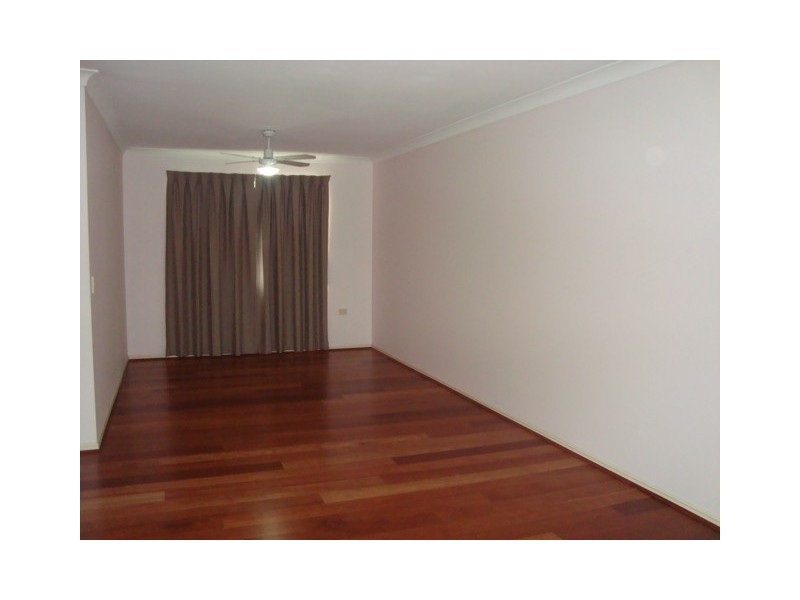 48 VANDERBILT STREET, Eight Mile Plains QLD 4113