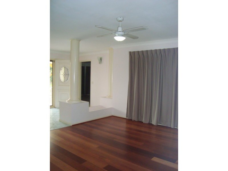 48 VANDERBILT STREET, Eight Mile Plains QLD 4113