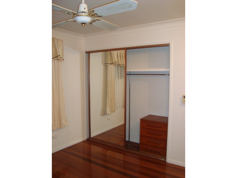 18 COBHAM STREET, Sunnybank Hills QLD 4109