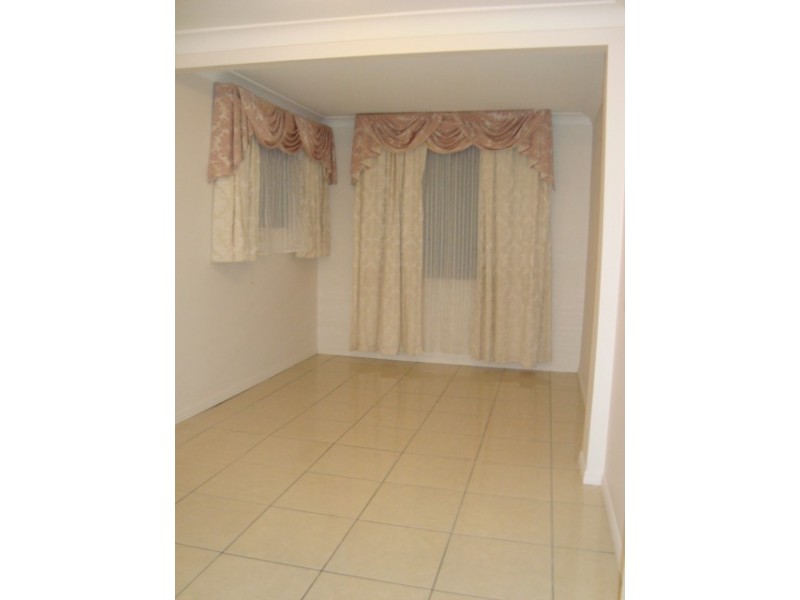 18 COBHAM STREET, Sunnybank Hills QLD 4109