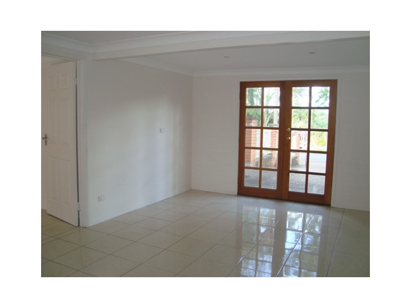 18 COBHAM STREET, Sunnybank Hills QLD 4109