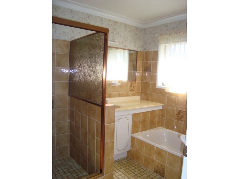 6 CAPRICE COURT, Sunnybank Hills QLD 4109