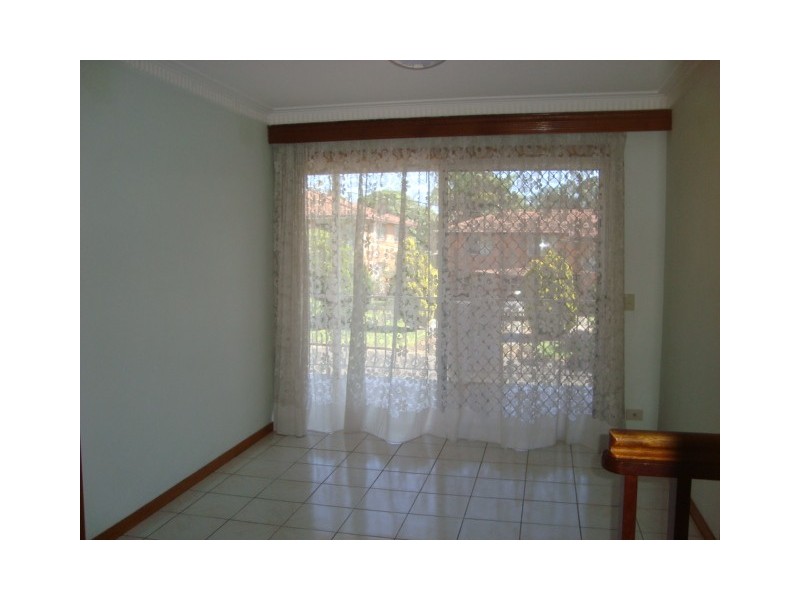 8 Joplin Street, Robertson QLD 4109