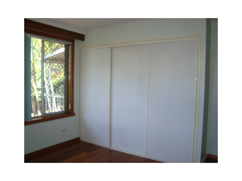 8 Joplin Street, Robertson QLD 4109