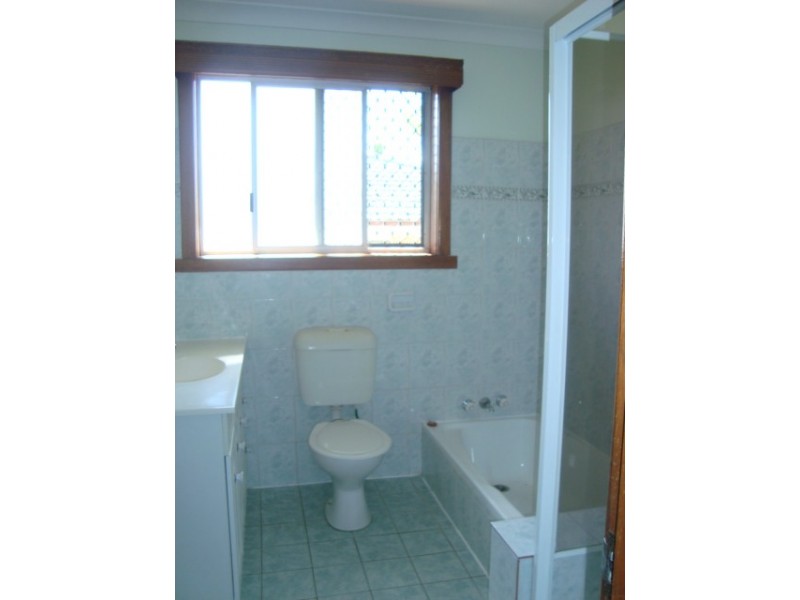 8 Joplin Street, Robertson QLD 4109