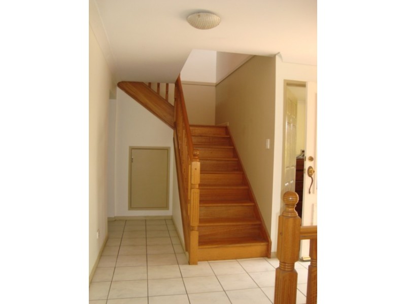 10 PIRRA CLOSE, Eight Mile Plains QLD 4113