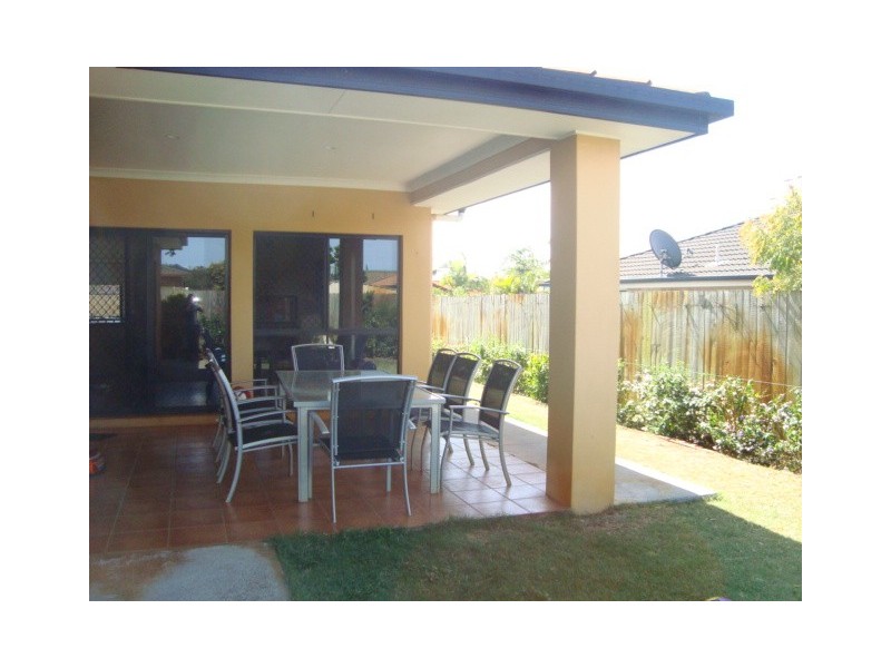 2 OVERLORD PLACE, Kuraby QLD 4112