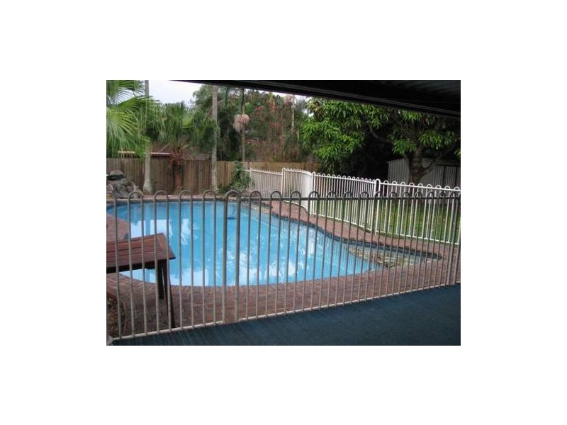 12 HEADLAND STREET, Sunnybank QLD 4109