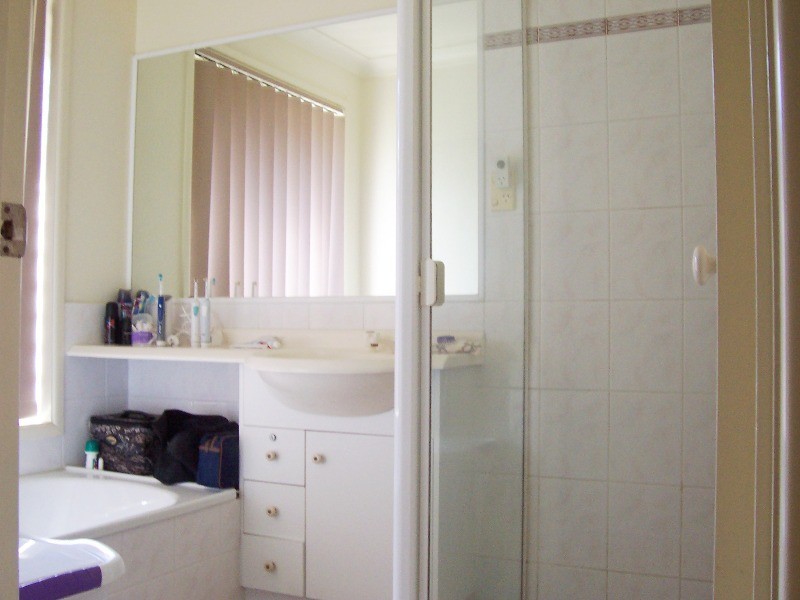 64 Solandra Crescent, Calamvale QLD 4116