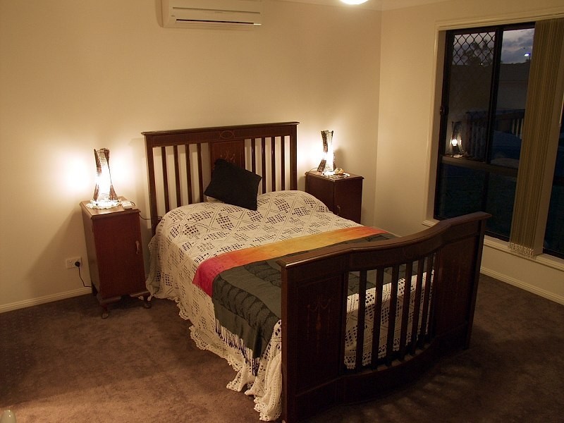 31 Samuel Street, Calamvale QLD 4116