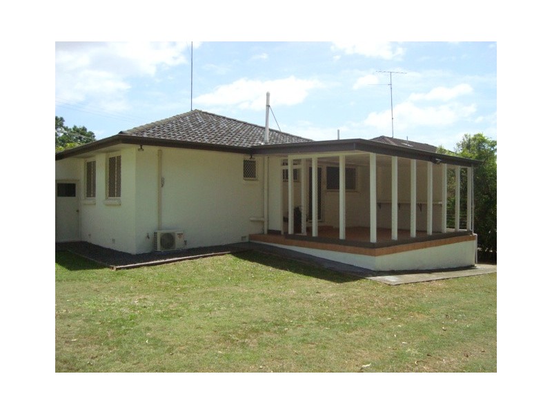 50 DUNSTABLE STREET, Macgregor QLD 4109