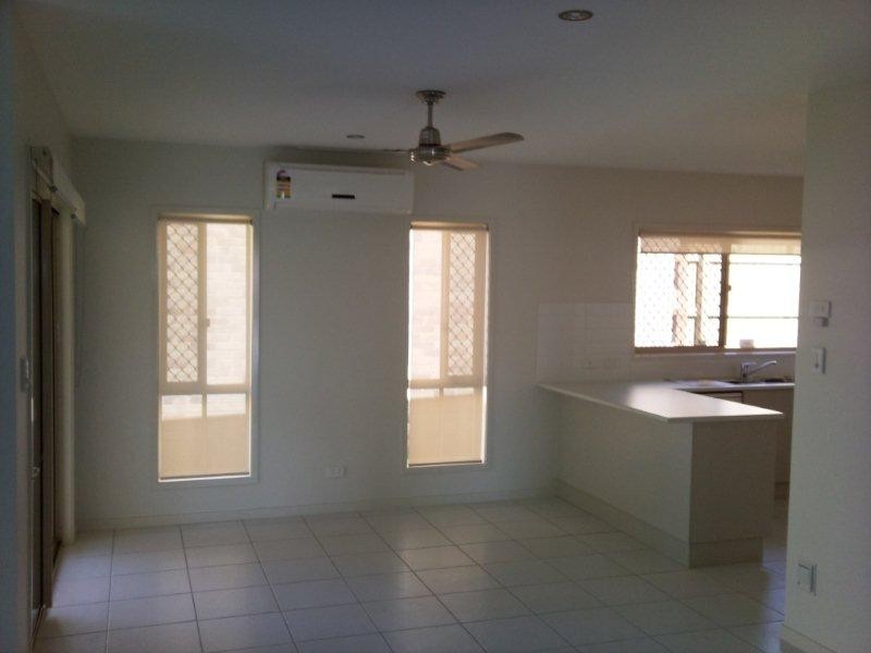 3 Angel Street, Eight Mile Plains QLD 4113