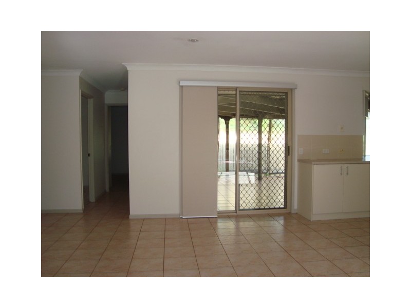 40 LAURIESTON STREET, Sunnybank Hills QLD 4109