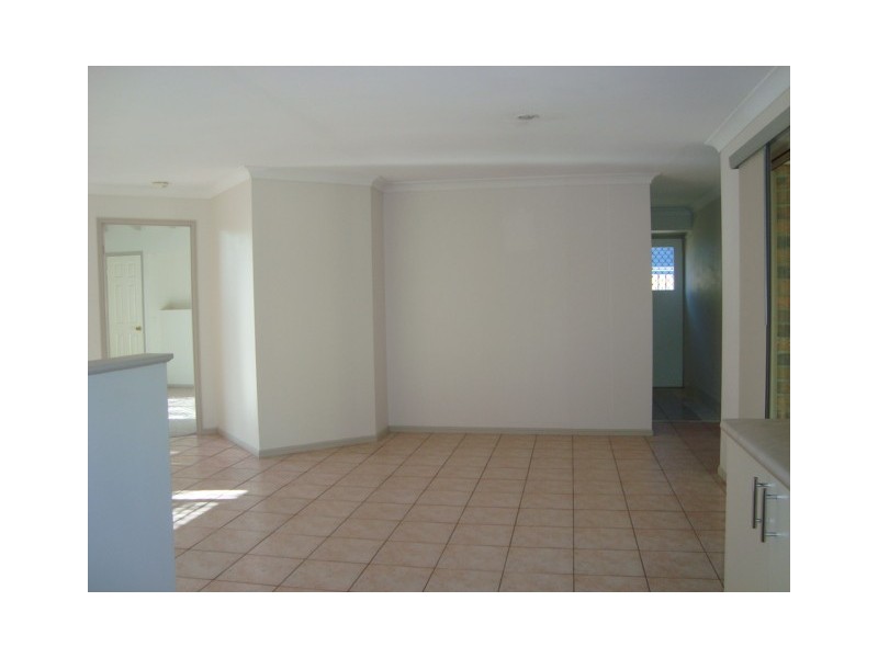 40 LAURIESTON STREET, Sunnybank Hills QLD 4109