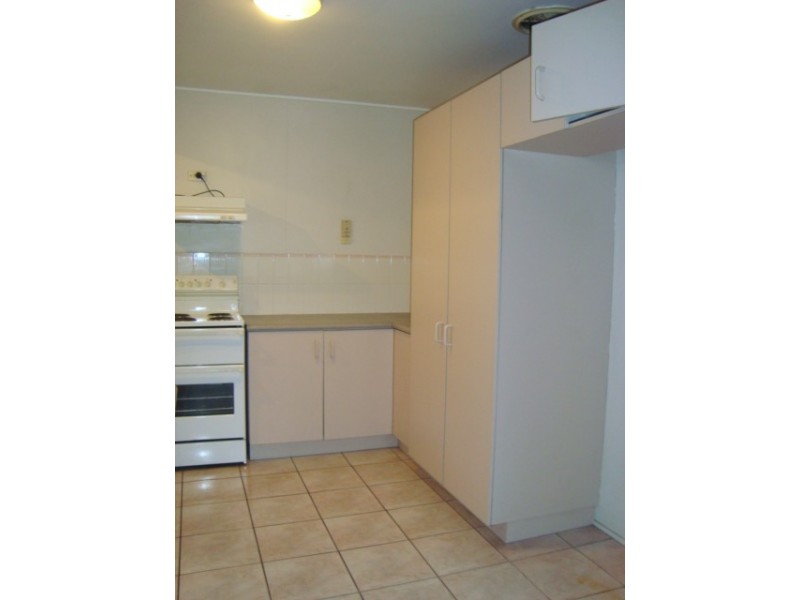 31 BARODA STREET, Coopers Plains QLD 4108