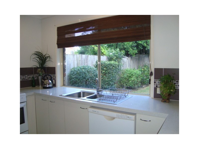 91 THE VILLAGE AVENUE, Coopers Plains QLD 4108