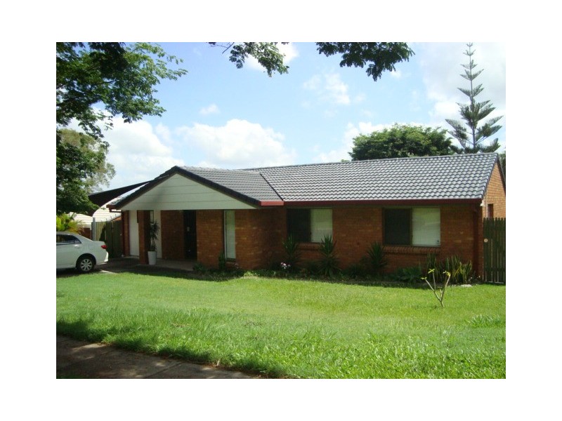 9 HOLDEN DRIVE, Sunnybank Hills QLD 4109