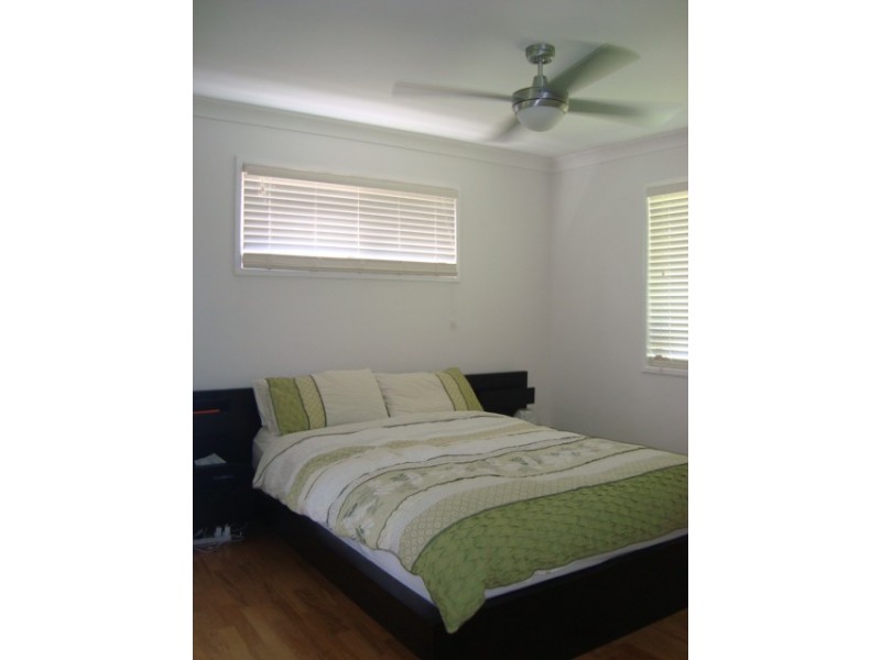 9 HOLDEN DRIVE, Sunnybank Hills QLD 4109