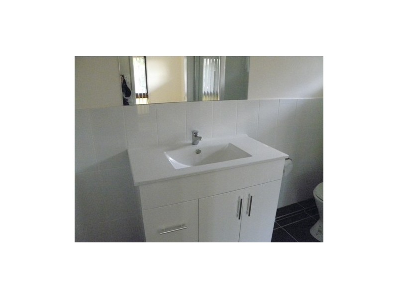 27 CELADON STREET, Sunnybank Hills QLD 4109