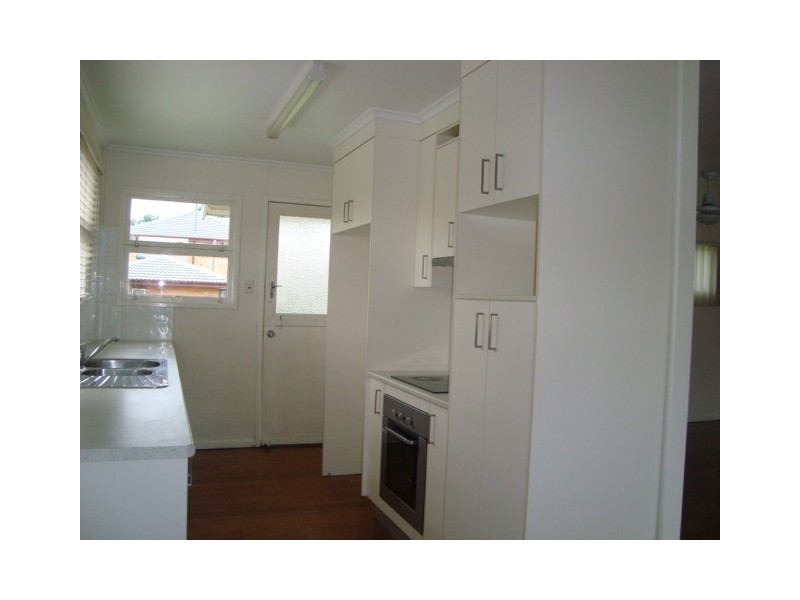 8 MIDHOLM STREET, Sunnybank Hills QLD 4109