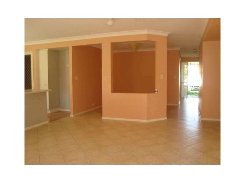 9 HILLBURN STREET, Runcorn QLD 4113