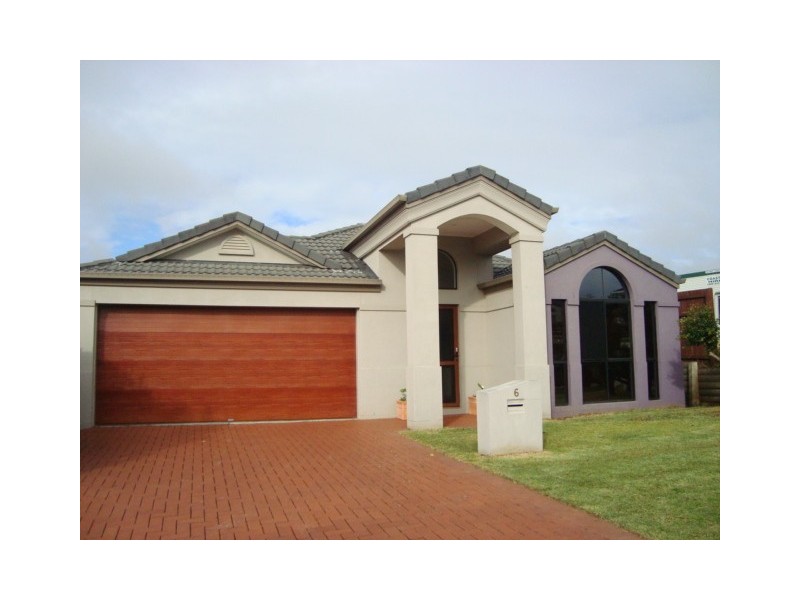 6 Peter Close, Eight Mile Plains QLD 4113