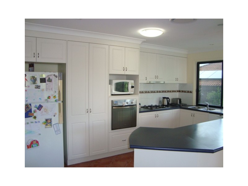 6 Peter Close, Eight Mile Plains QLD 4113