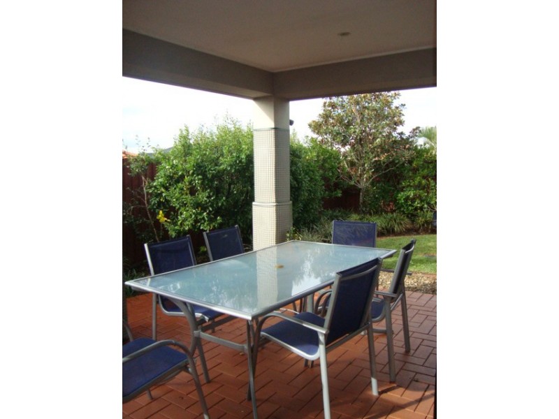 6 Peter Close, Eight Mile Plains QLD 4113