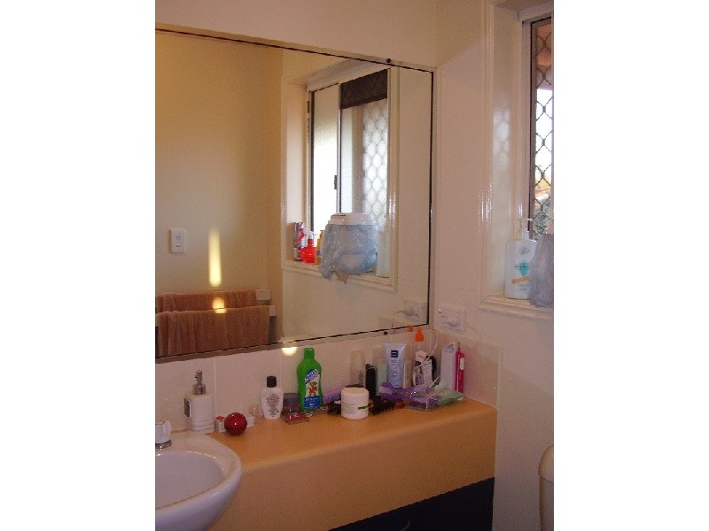 19 Chesterfield Street, Kuraby QLD 4112