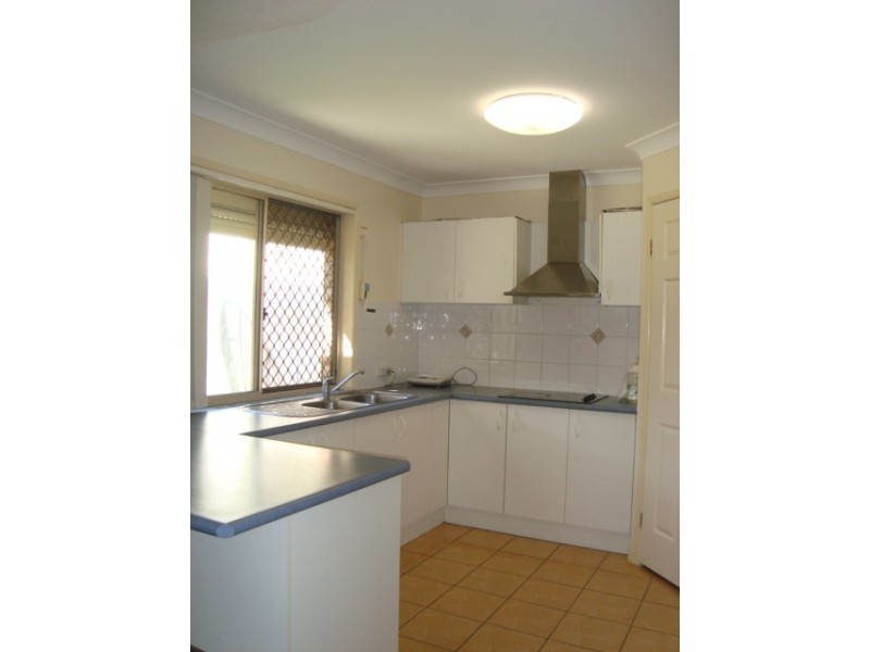 41 BRETON STREET, Sunnybank QLD 4109