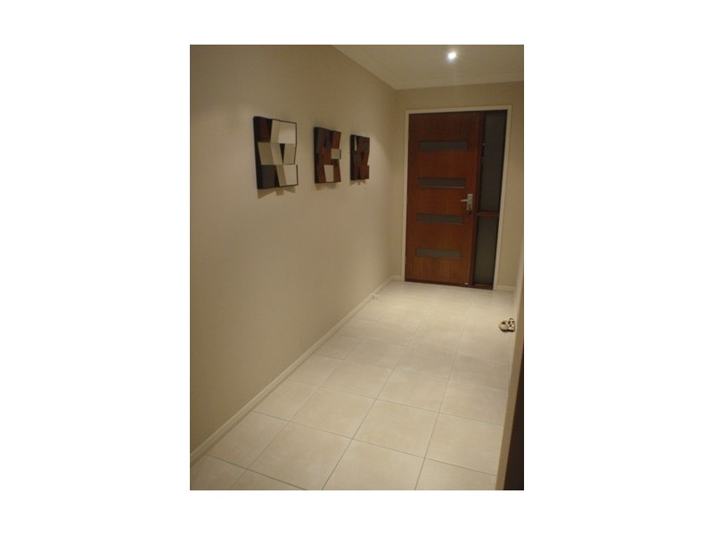 15 FARZANA PLACE, Underwood QLD 4119