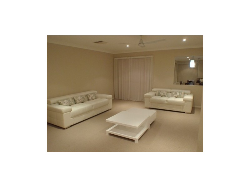 15 FARZANA PLACE, Underwood QLD 4119