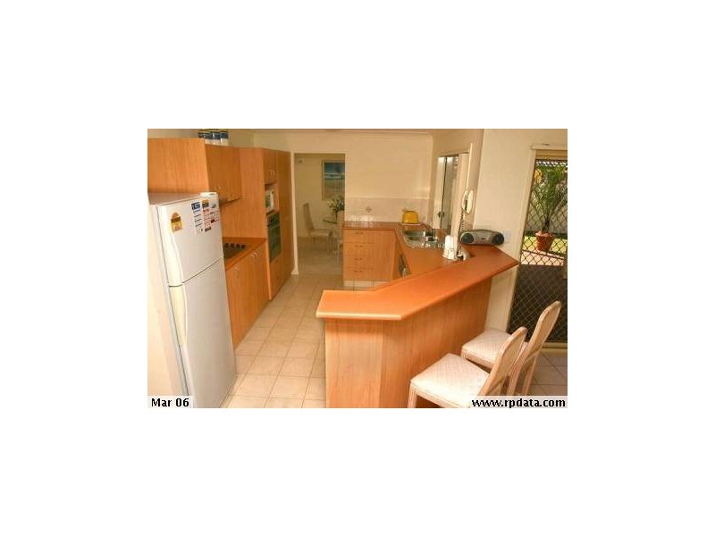 38 HIGHVIEW PLACE, Parkwood QLD 4214