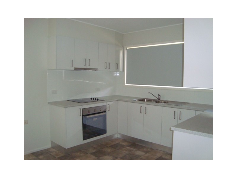 72 CHILTON ST, Sunnybank Hills QLD 4109