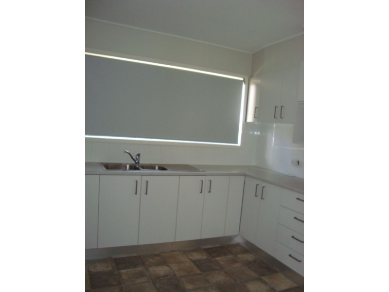 72 CHILTON ST, Sunnybank Hills QLD 4109