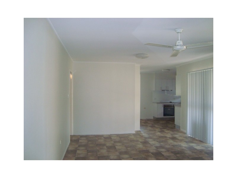 72 CHILTON ST, Sunnybank Hills QLD 4109