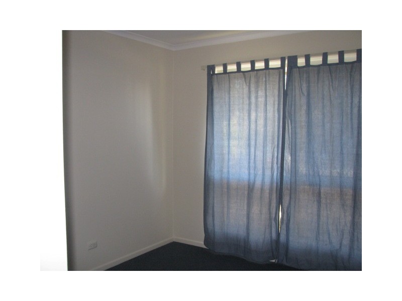 19 SPRINGFIELD CRES, Daisy Hill QLD 4127