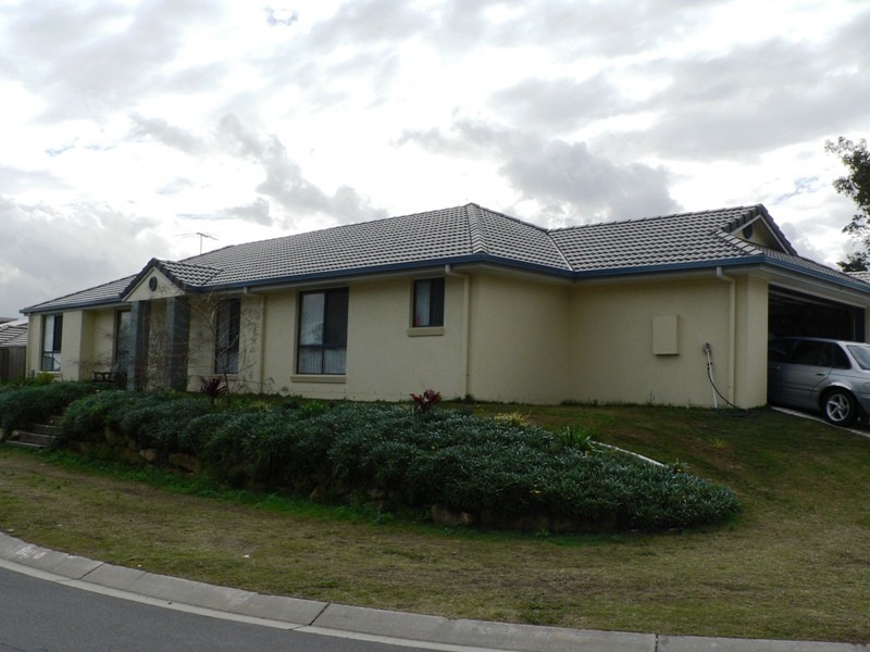 2 Meadowbank Court, Calamvale QLD 4116