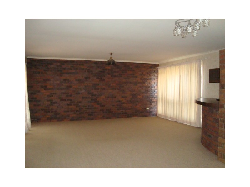 8 AMINTA STREET, Sunnybank QLD 4109