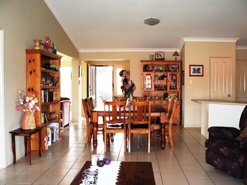 4 Blue Range Drive, Algester QLD 4115