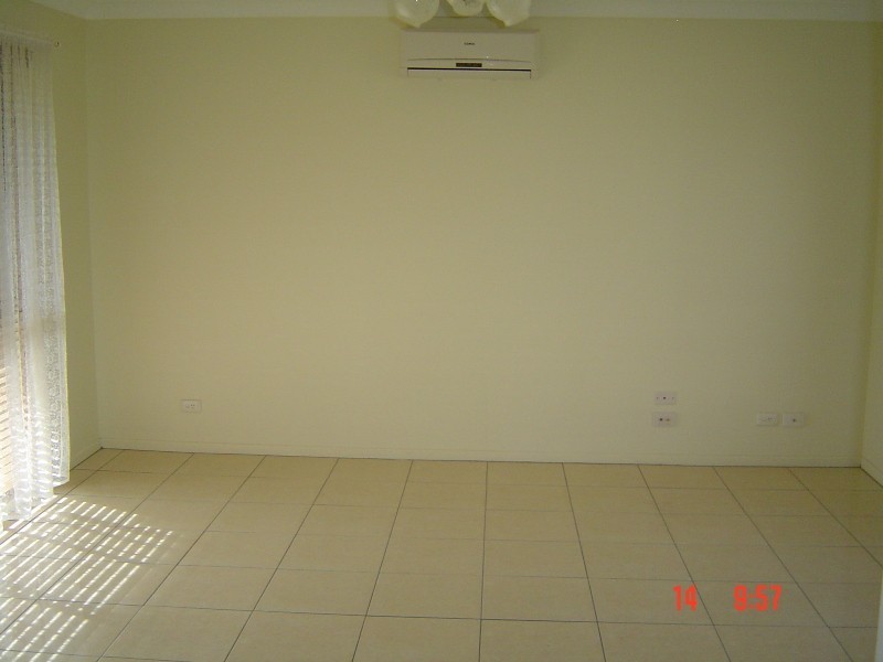 6 Macbeth Street, Kingston QLD 4114