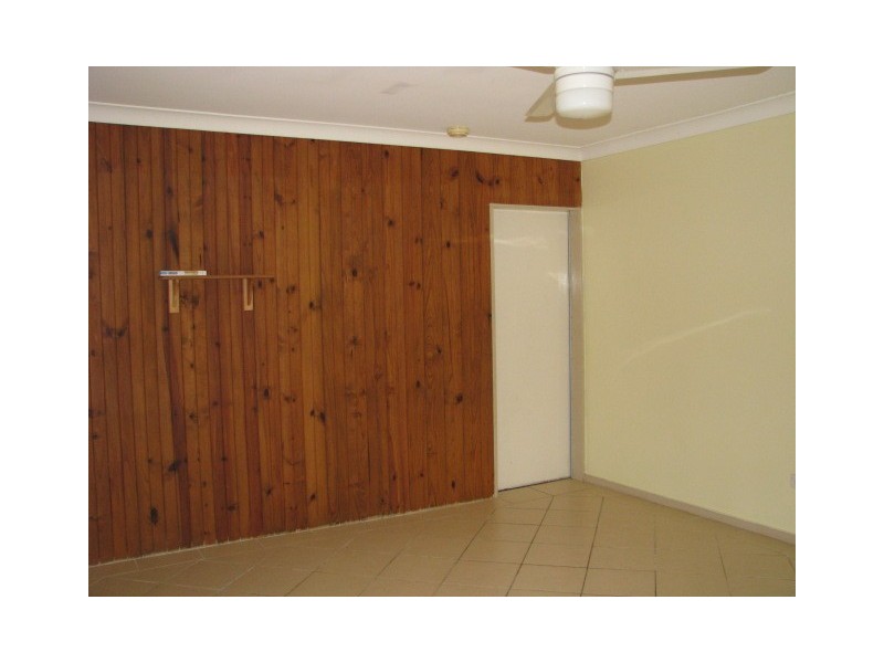 4 DOME ST, Eight Mile Plains QLD 4113