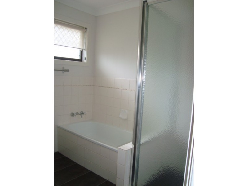 4 MARONG STREET, Sunnybank Hills QLD 4109