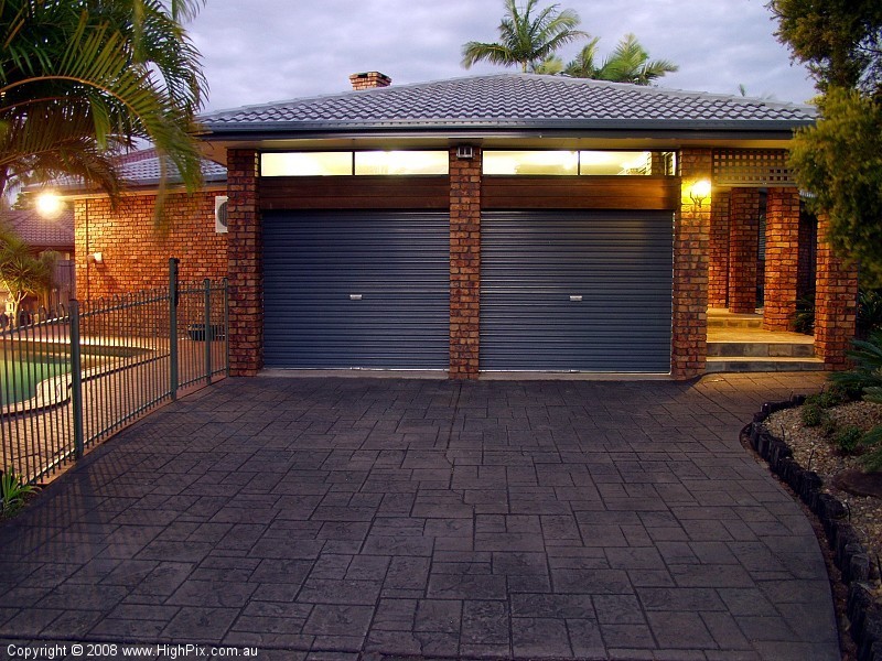 10 Dane Court, Eight Mile Plains QLD 4113