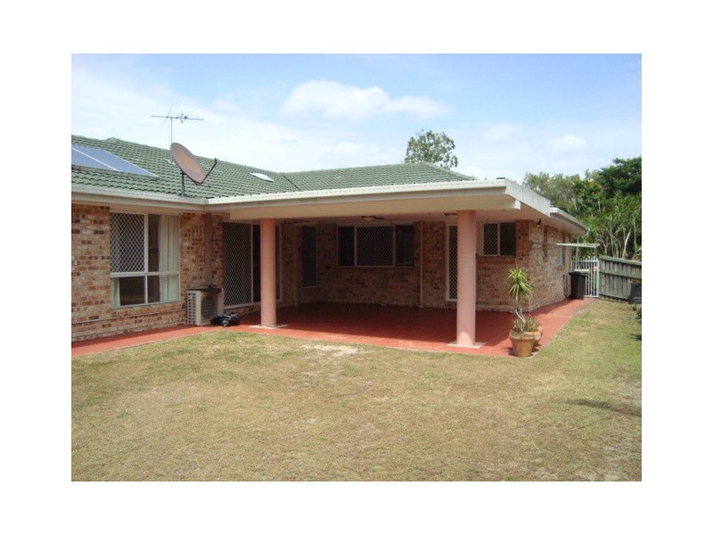 8 FORBES PL, Eight Mile Plains QLD 4113