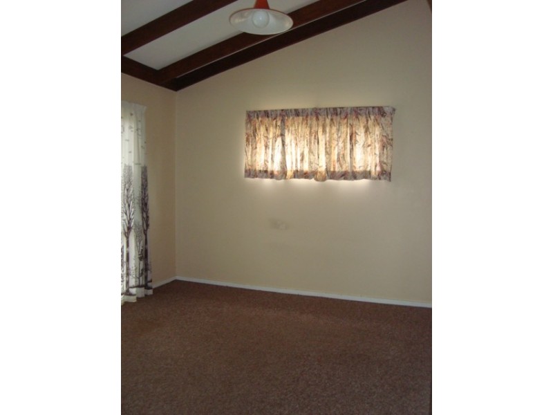 21 EMERALD ST, Marsden QLD 4132