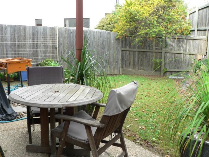 24/10  Diane Court, Calamvale QLD 4116