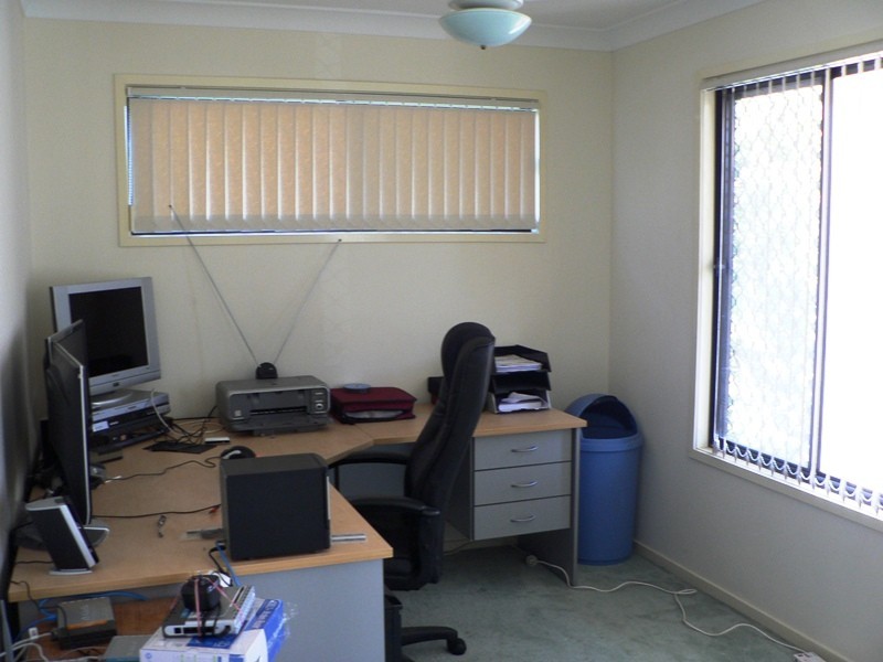 24/10  Diane Court, Calamvale QLD 4116