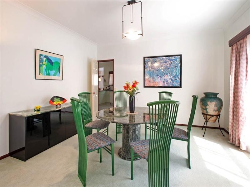 10 DANDELION STREET, Eight Mile Plains QLD 4113